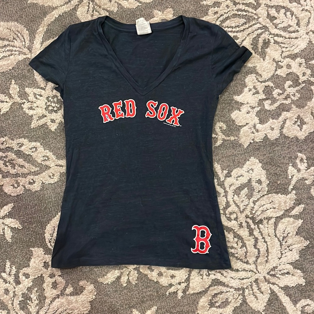 Last Day 🎁
Boston Red Sox genuine merchandise by campus lifestyle - Picture 2 of 5